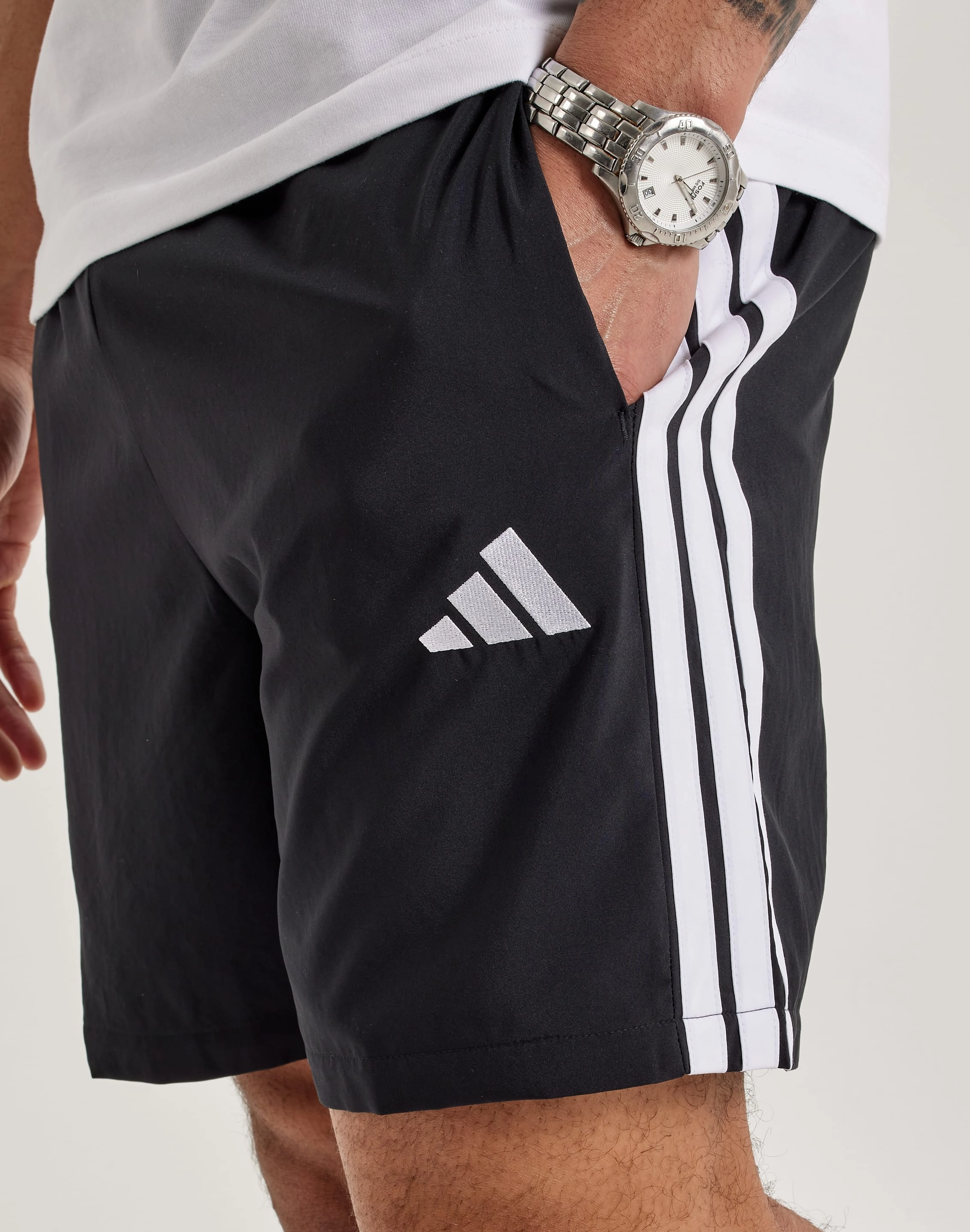 Adidas Essential 3-Stripes Chelsea Shorts
