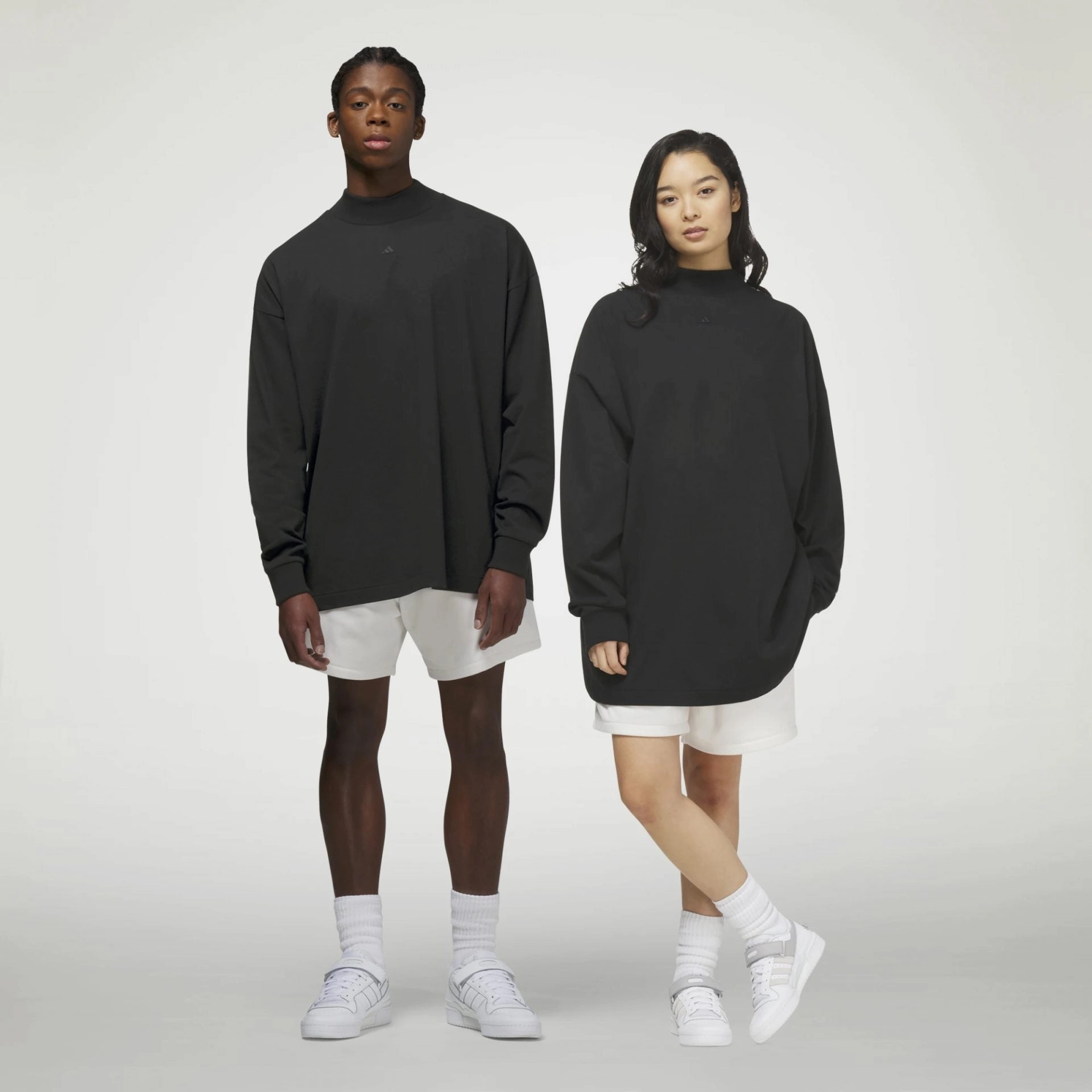 Adidas Originals | BASKETBALL LONG SLEEVE TEE  { BLACK