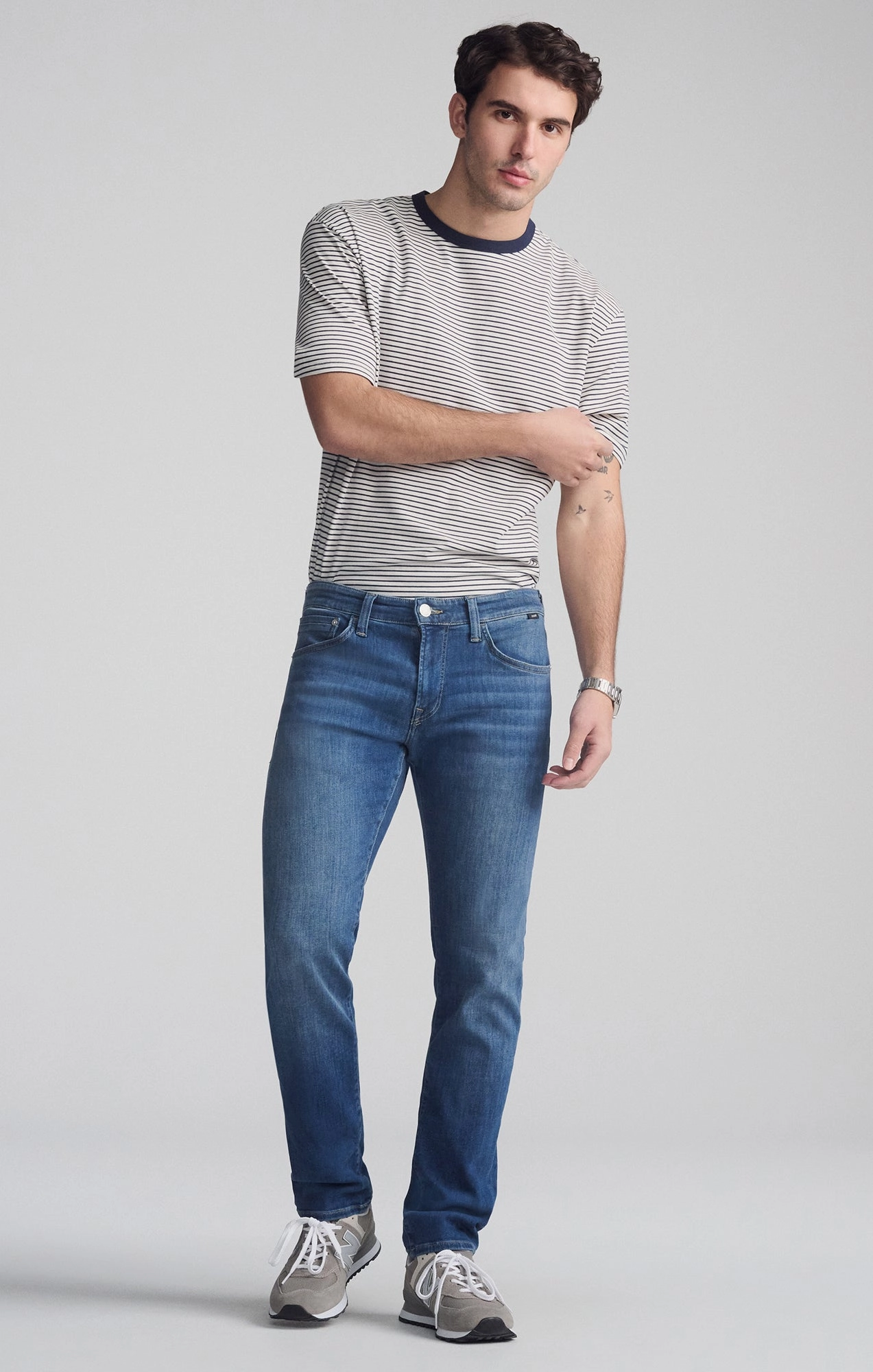JAKE SLIM LEG IN MID FOGGY FEATHER BLUE