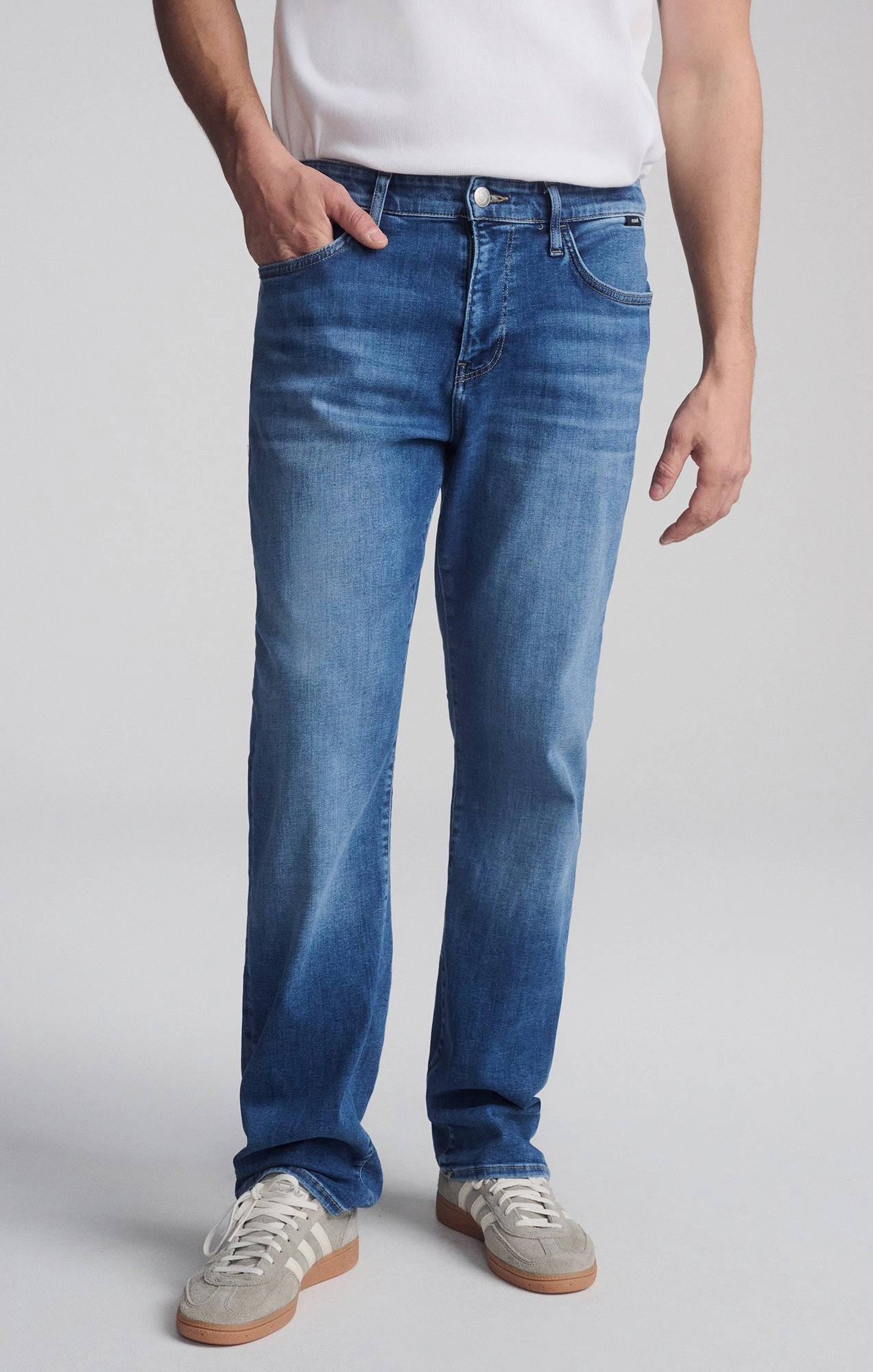 MATT RELAXED STRAIGHT LEG IN DARK BRUSHED FEATHER BLUE