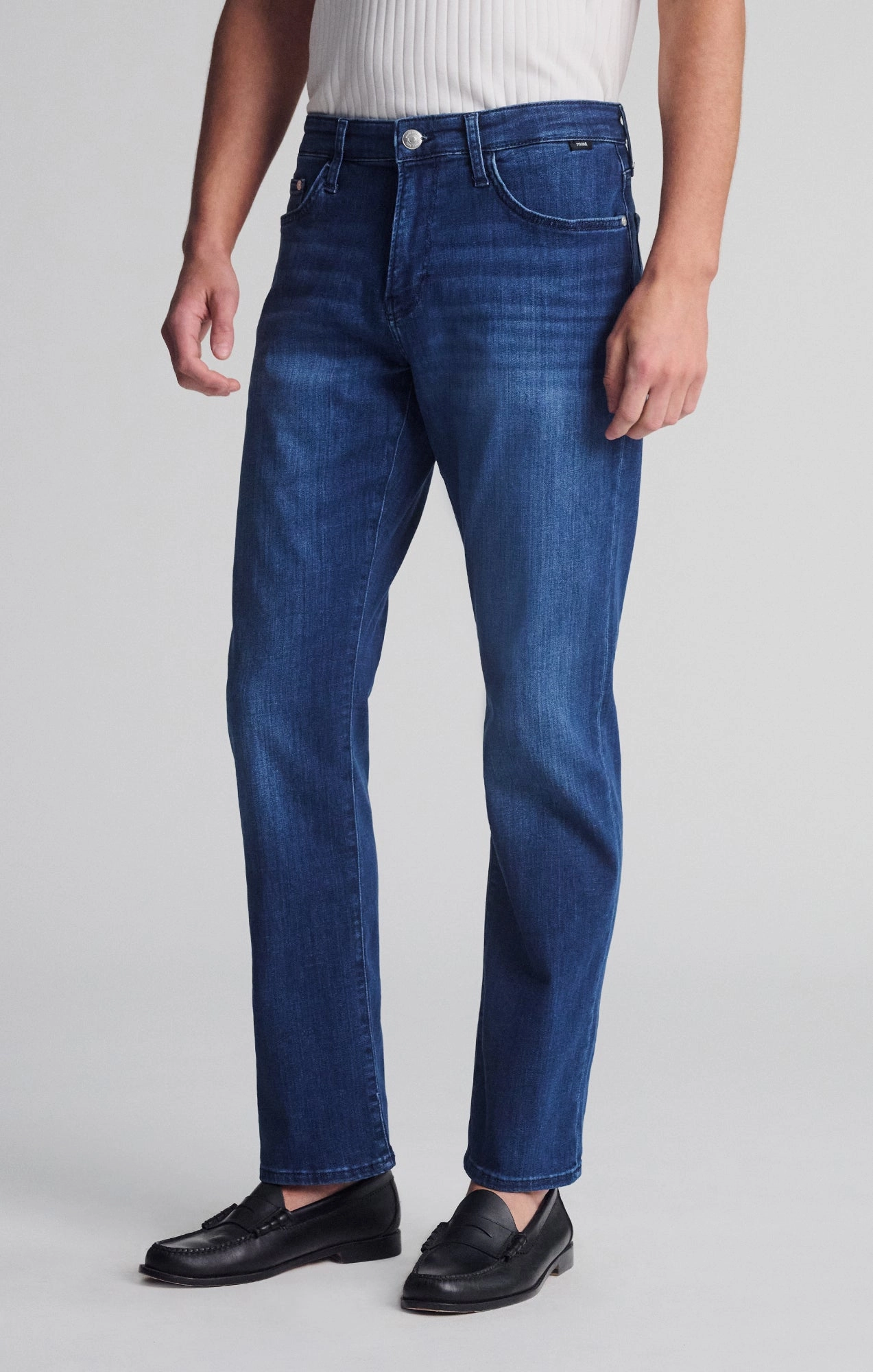 MATT RELAXED STRAIGHT LEG IN DEEP BRUSHED FEATHER BLUE