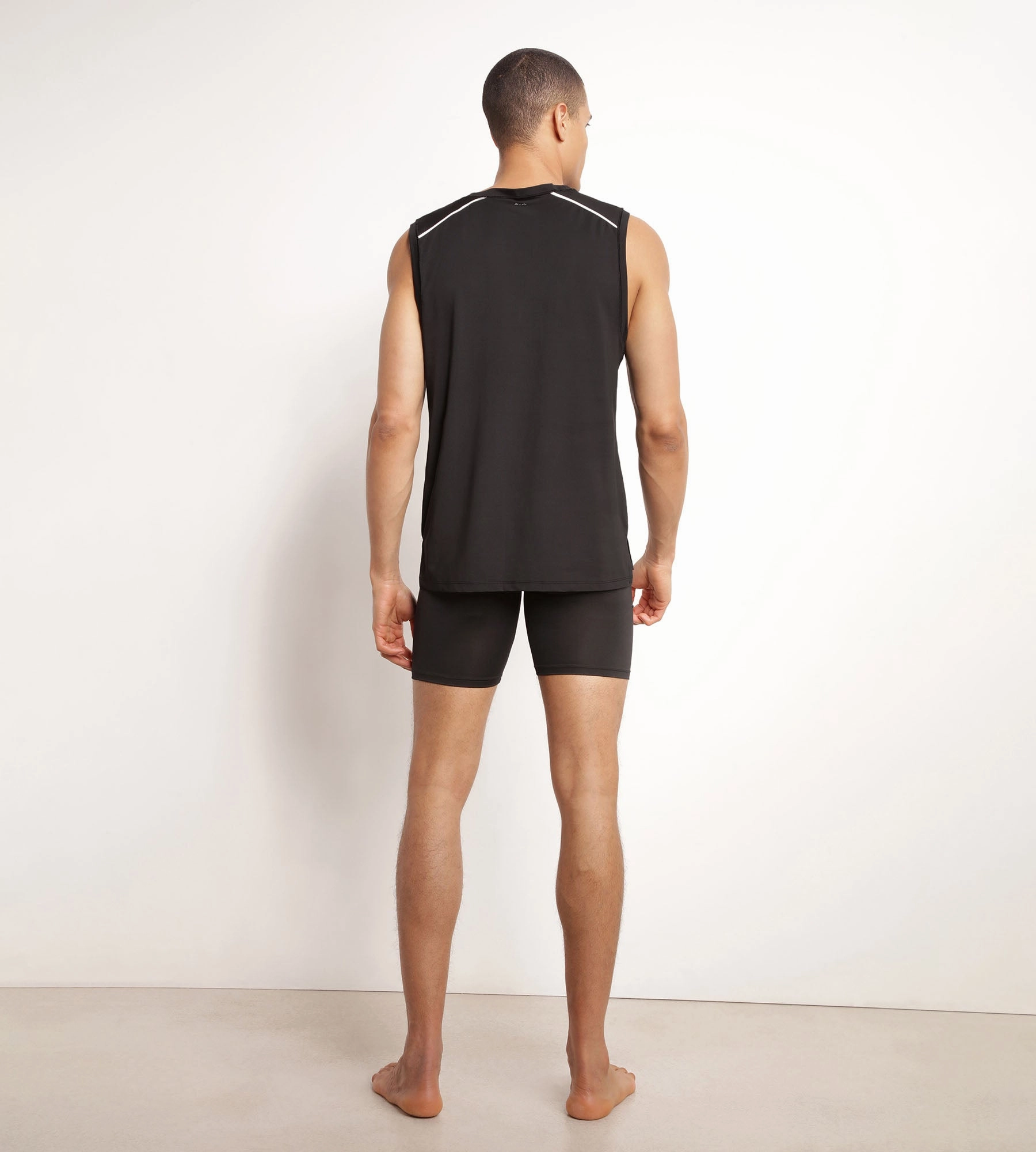 Men's sports tank top in breathable material Black Dim Move