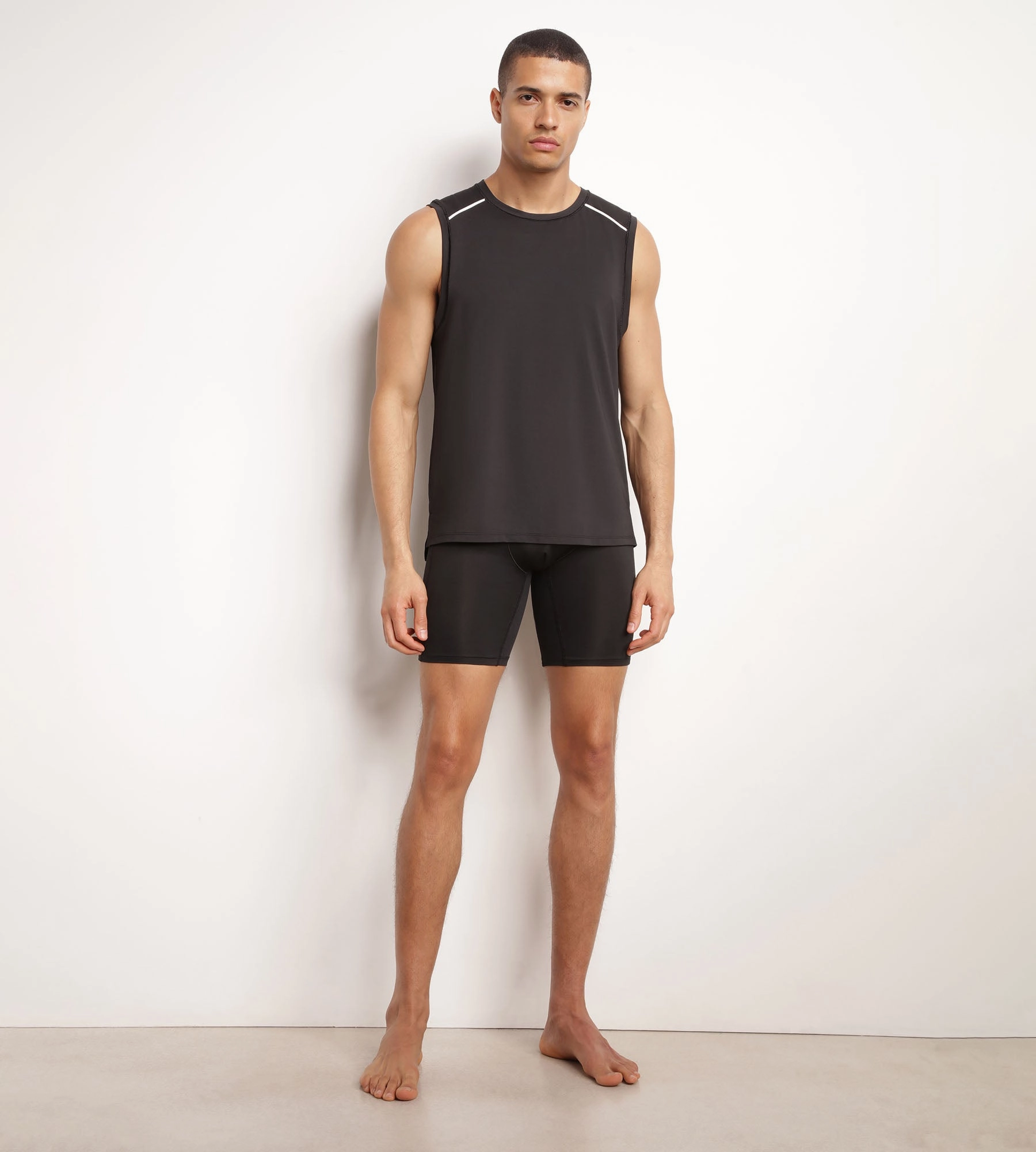 Men's sports tank top in breathable material Black Dim Move