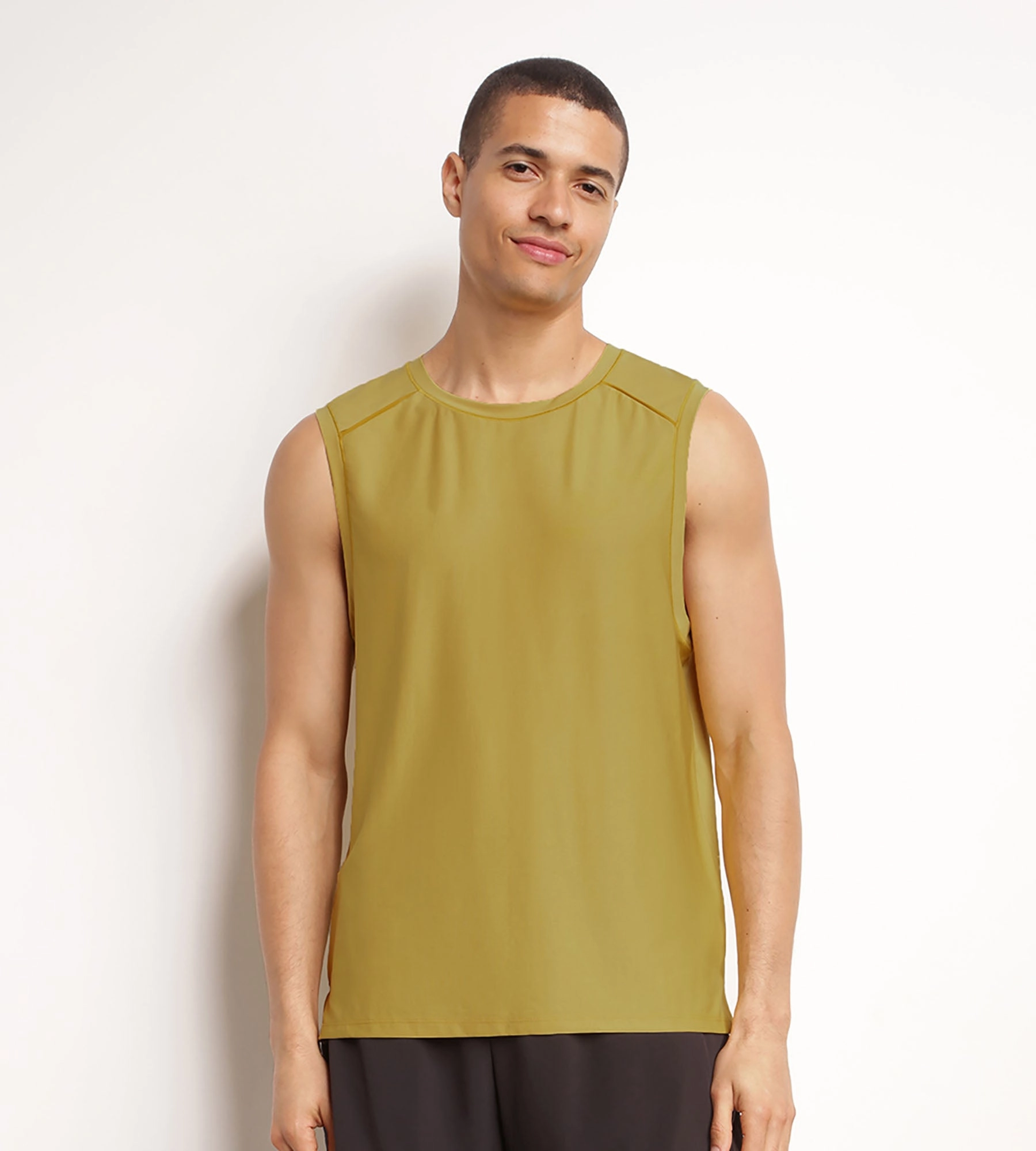 Men's sports tank top in breathable material Olive Dim Move