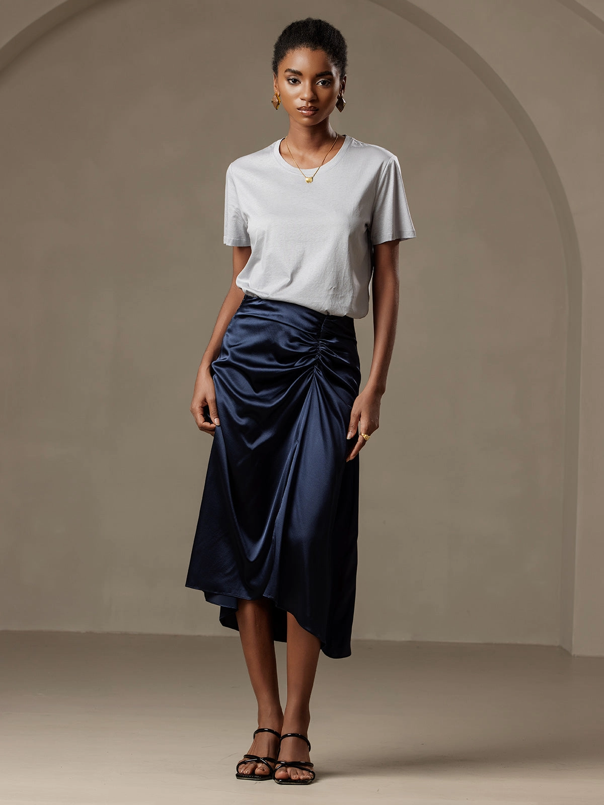 Silk Knitted Basic Round Neck T-Shirt