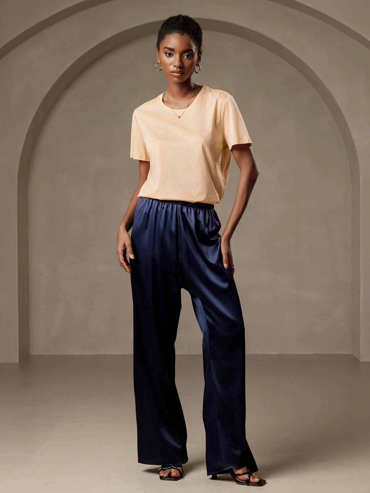 Silk Knitted Basic Round Neck T-Shirt