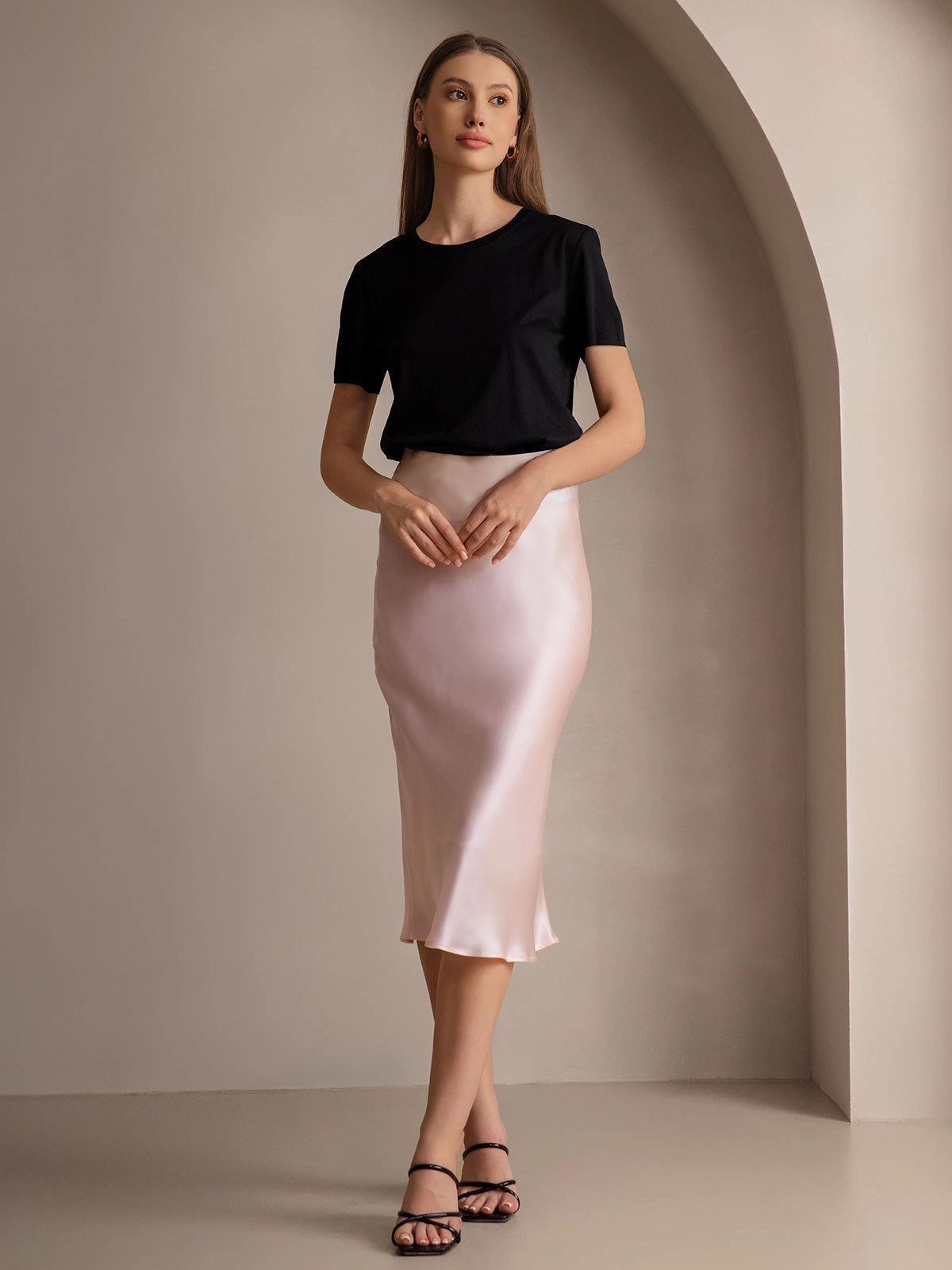 Silk Knitted Basic Round Neck T-Shirt