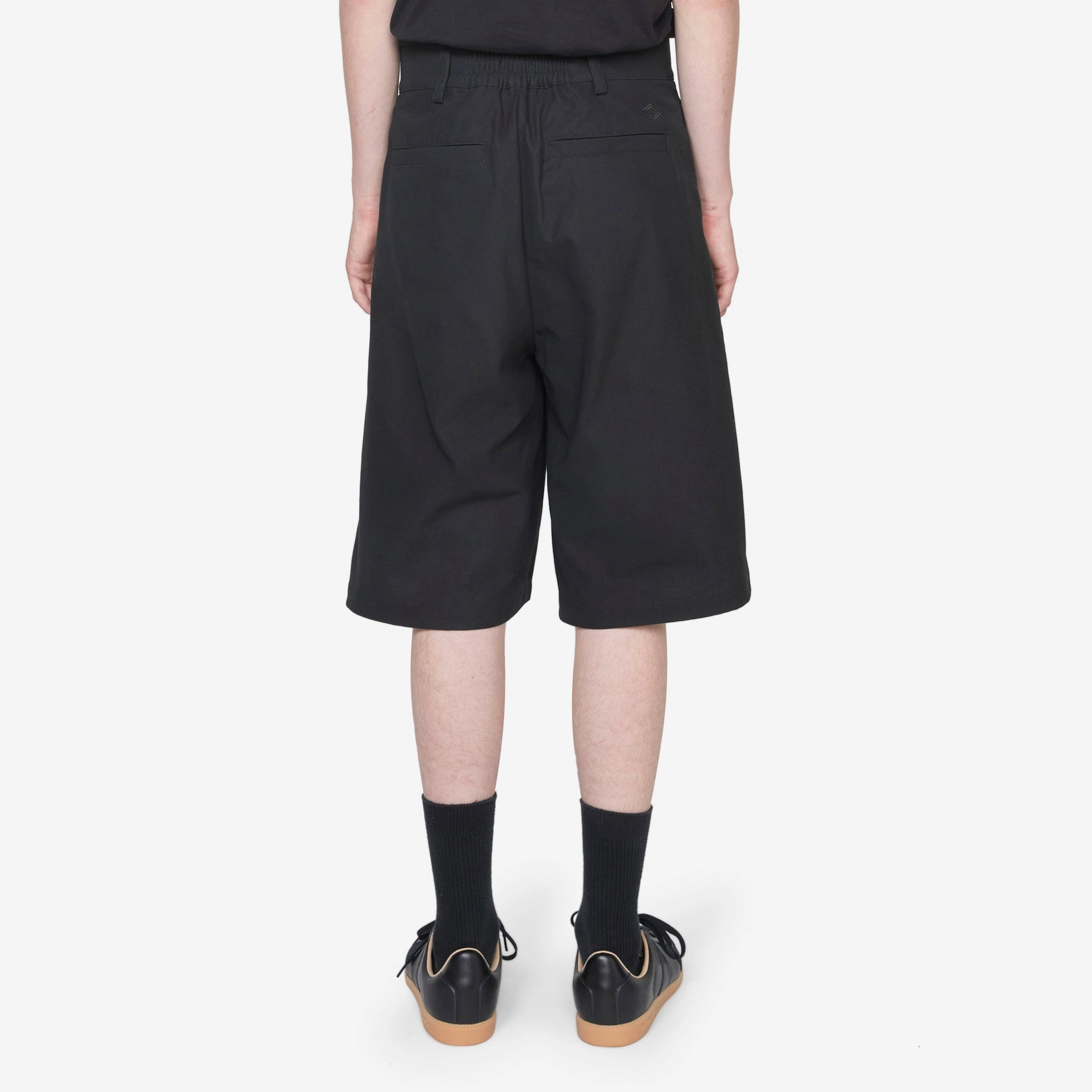 Wide-Leg Shorts Black